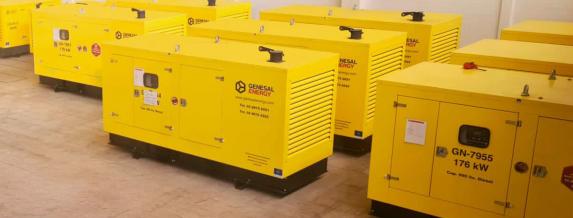 Imagen de un grupo de grupos electrógenos.
