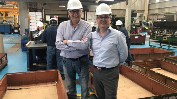 Image of COFIDES Chairman, José Luis Curbelo, and Operations Area Deputy Director, Miguel Ángel Ladero, during their visit to CIE Automotive's facilities in Mexico